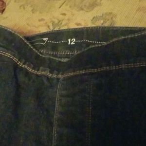 Pull on skinny Levi's